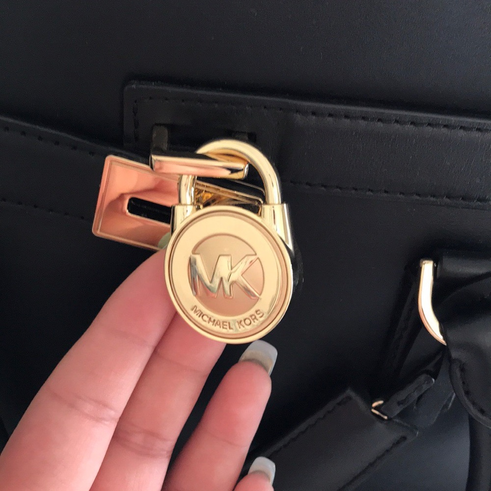 Black Michael Kors satchel with gold hardware - Picture 2 of 8